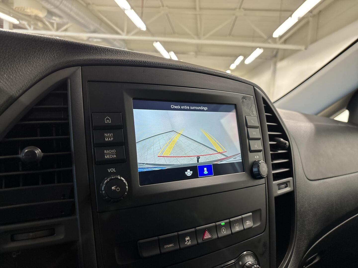 MERCEDES-BENZ Vito 2022