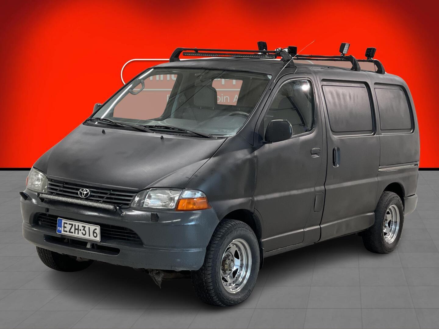 TOYOTA Hiace 2001