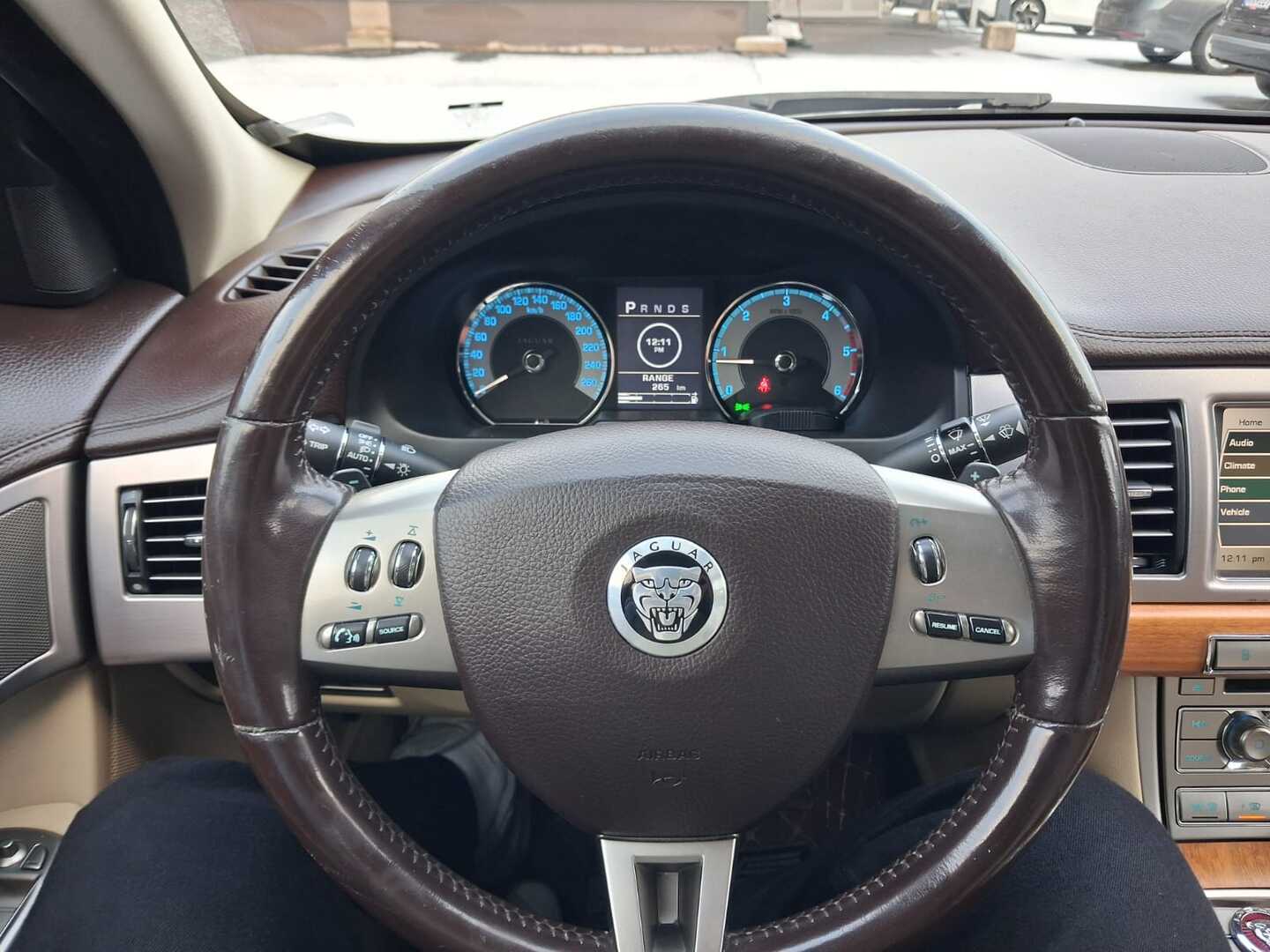 JAGUAR XF 2009