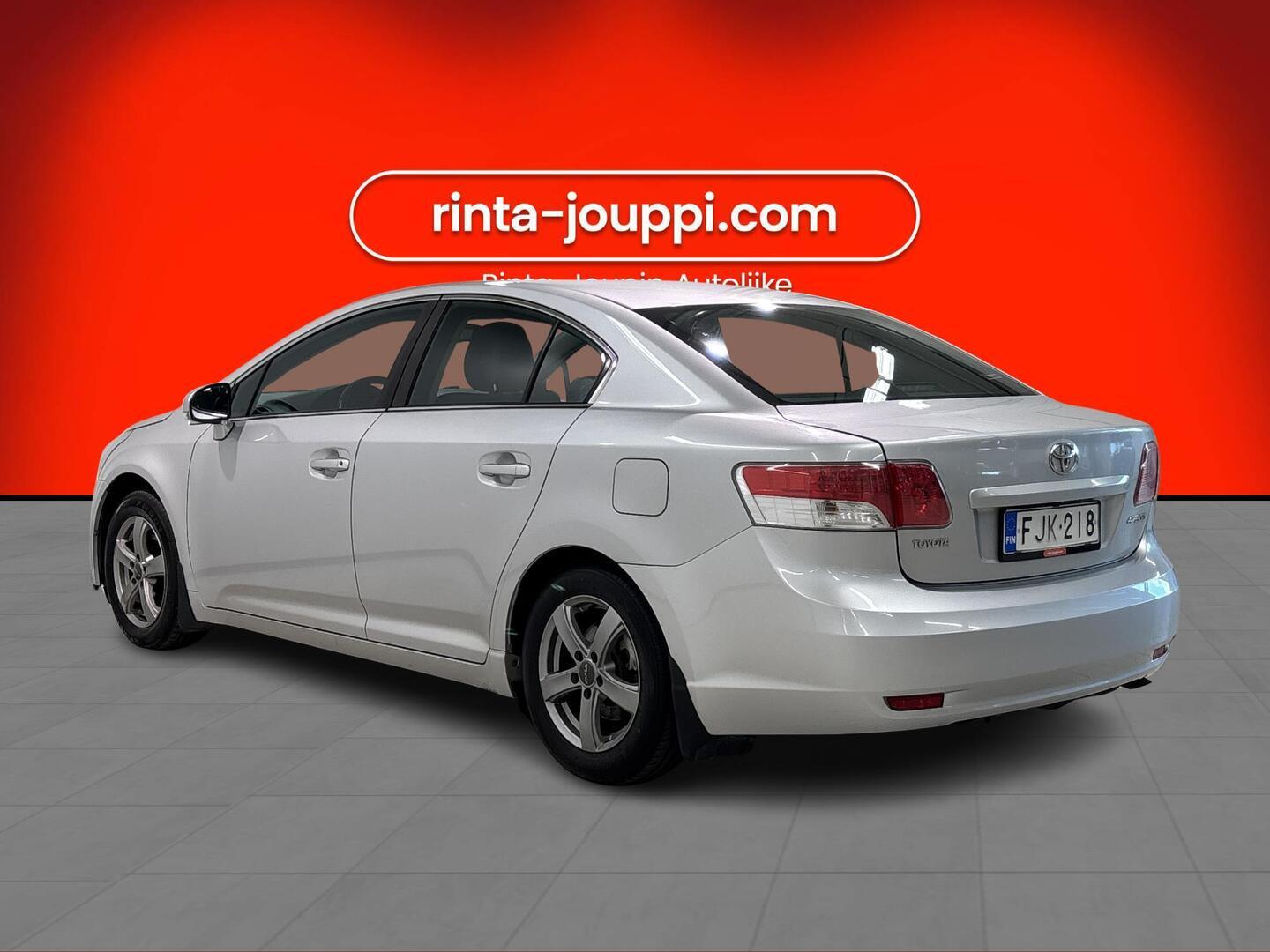 TOYOTA Avensis 2009