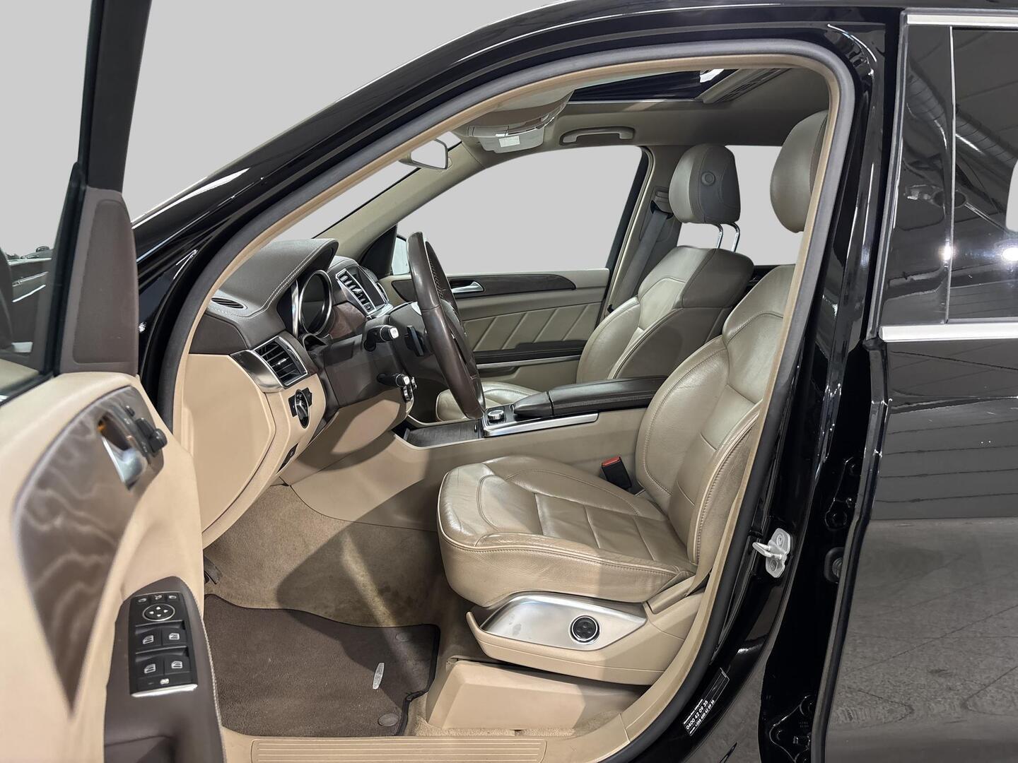 MERCEDES-BENZ GL 2013