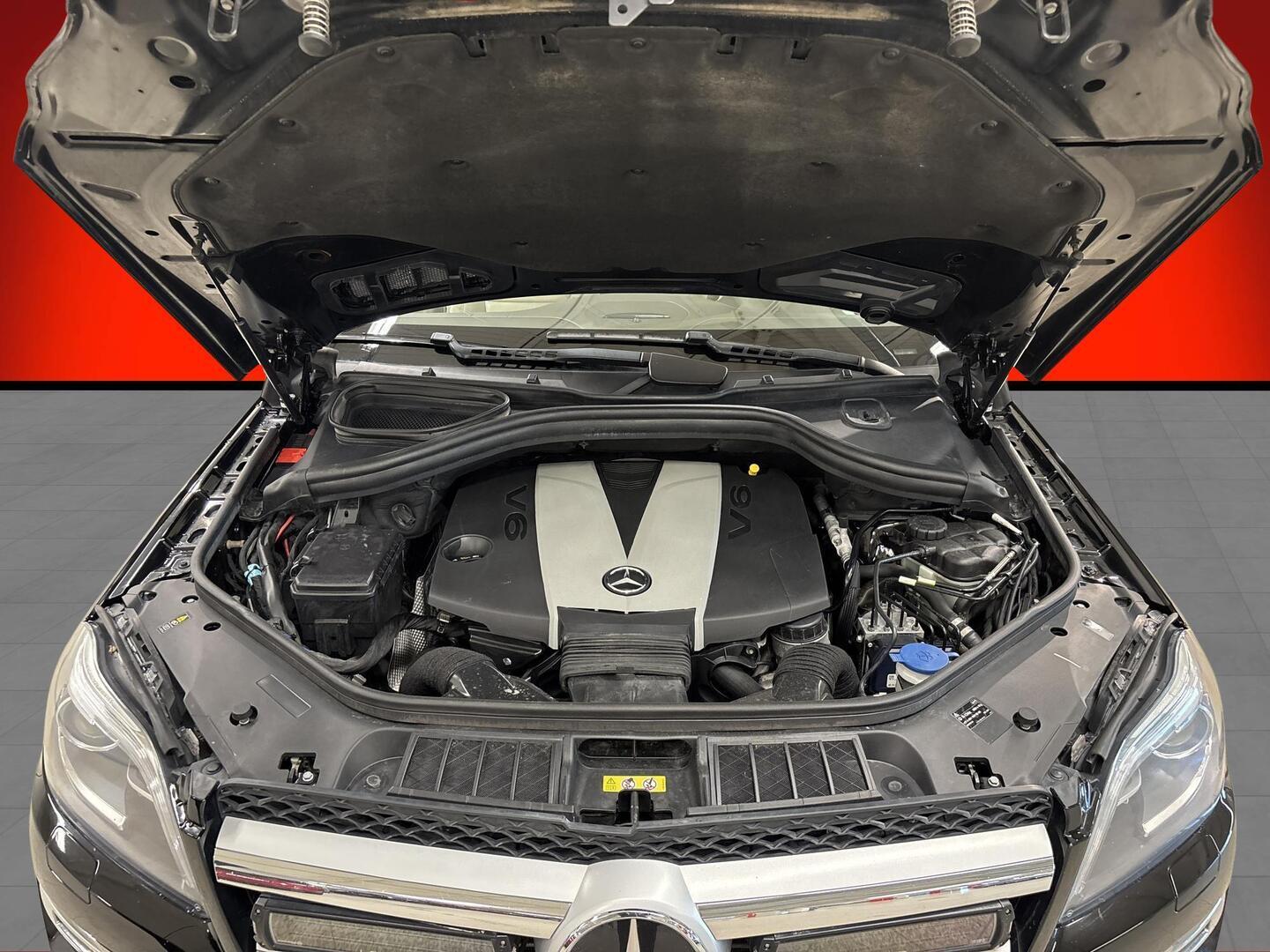 MERCEDES-BENZ GL 2013