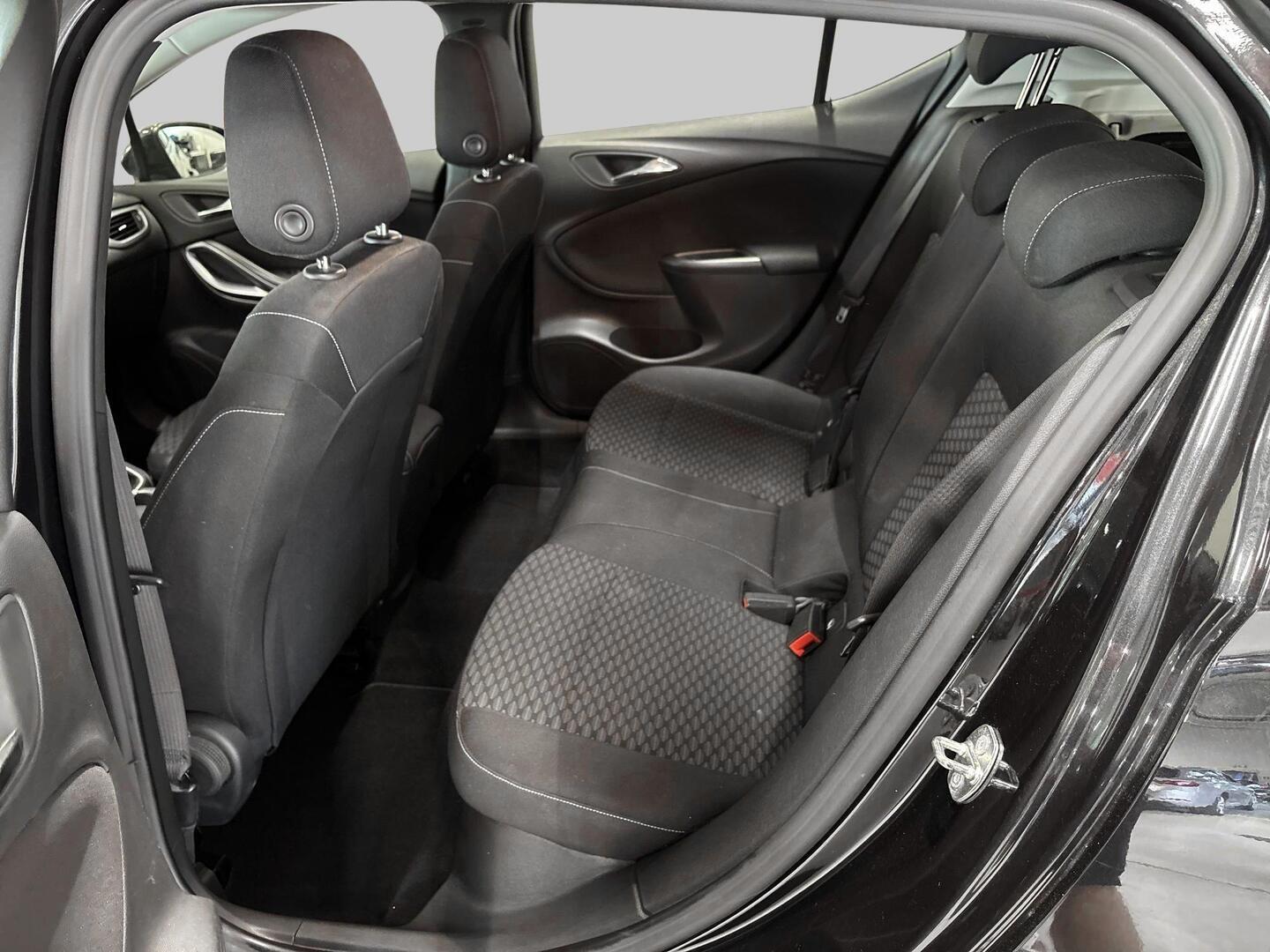 OPEL Astra 2016