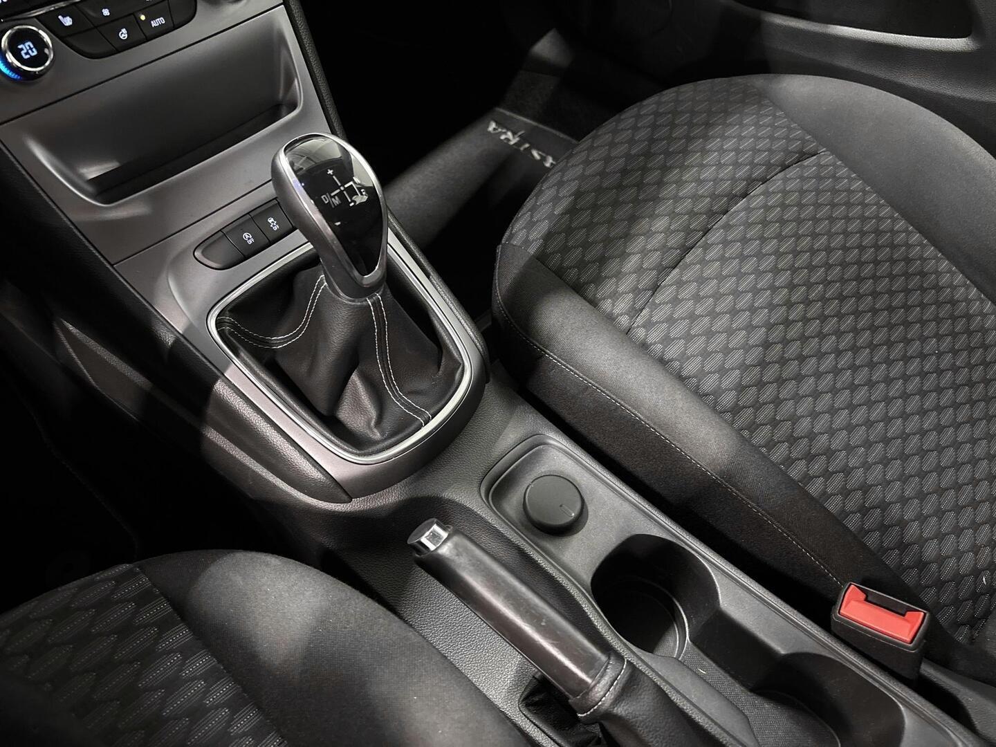 OPEL Astra 2016