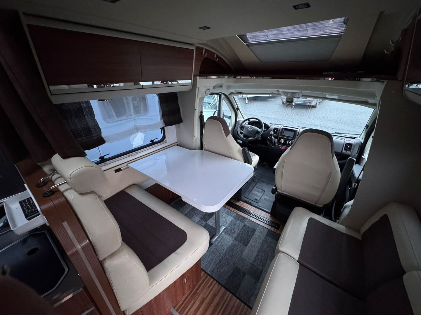 ADRIA MATRIX M 650 SF 2017