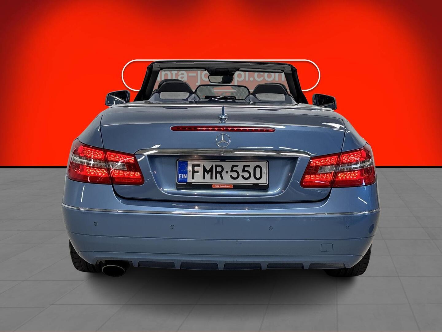 MERCEDES-BENZ E 2010