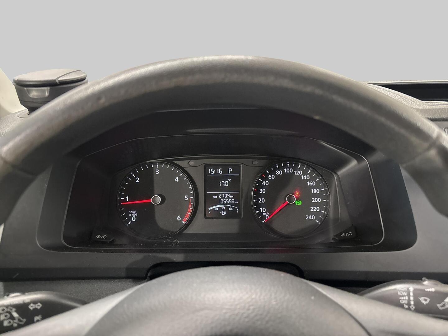 VOLKSWAGEN Transporter 2017