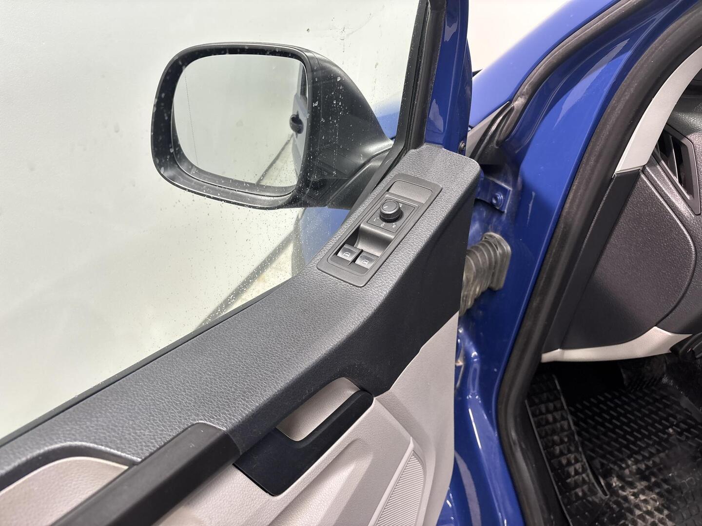 VOLKSWAGEN Transporter 2017