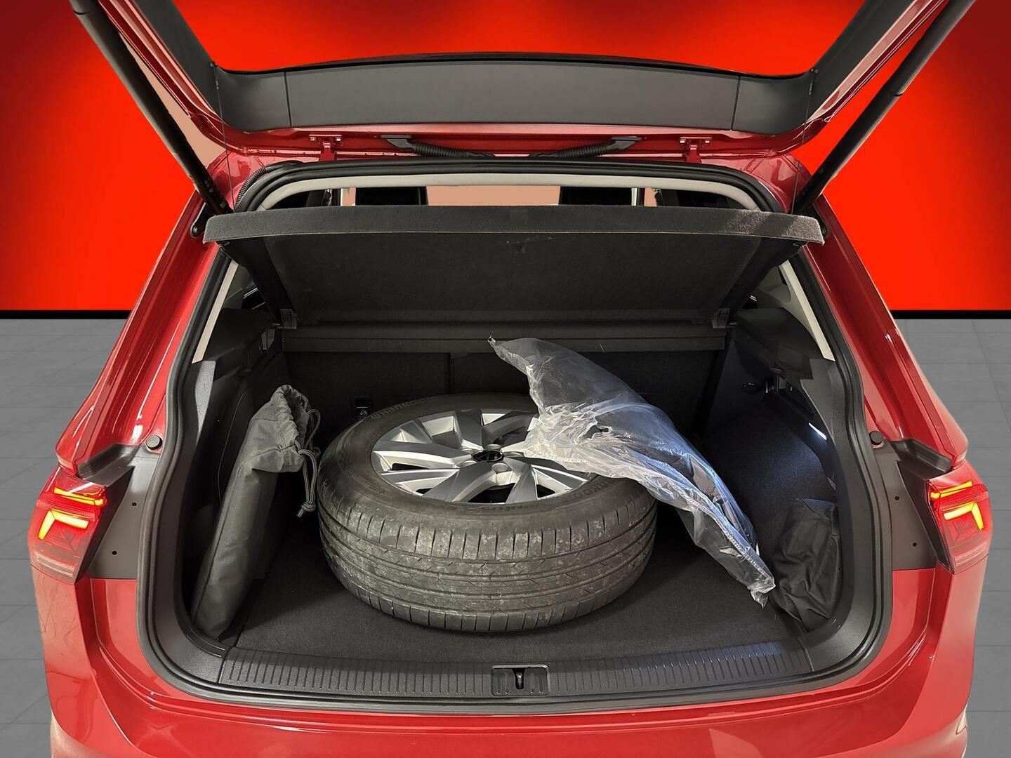 VOLKSWAGEN Tiguan 2022