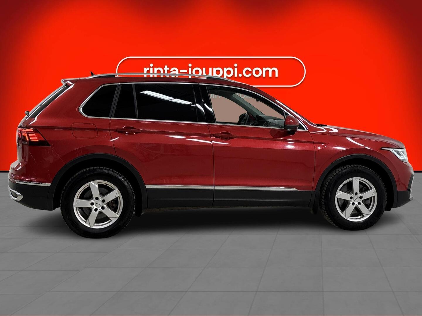VOLKSWAGEN Tiguan 2022