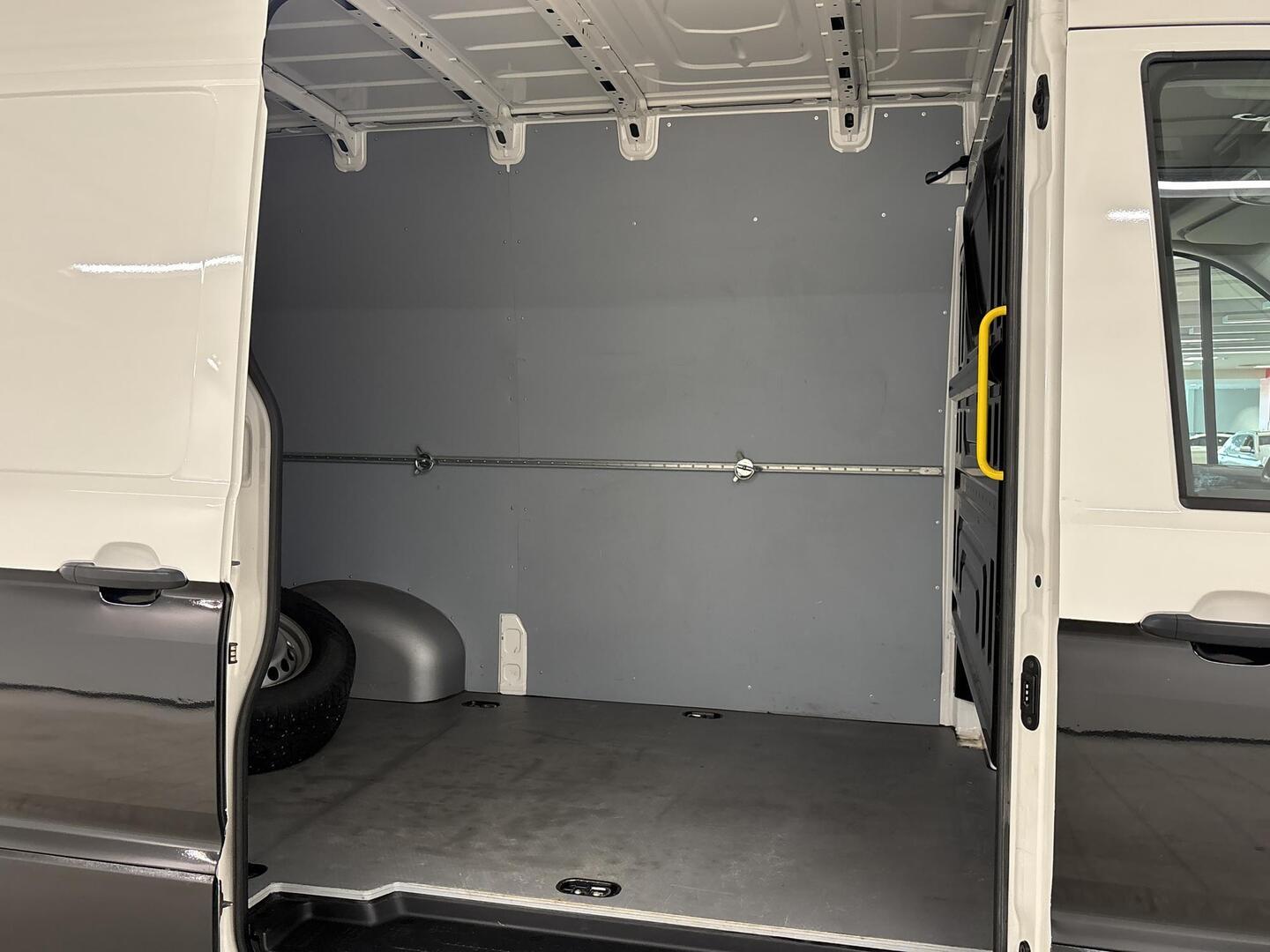 VOLKSWAGEN CRAFTER 2019
