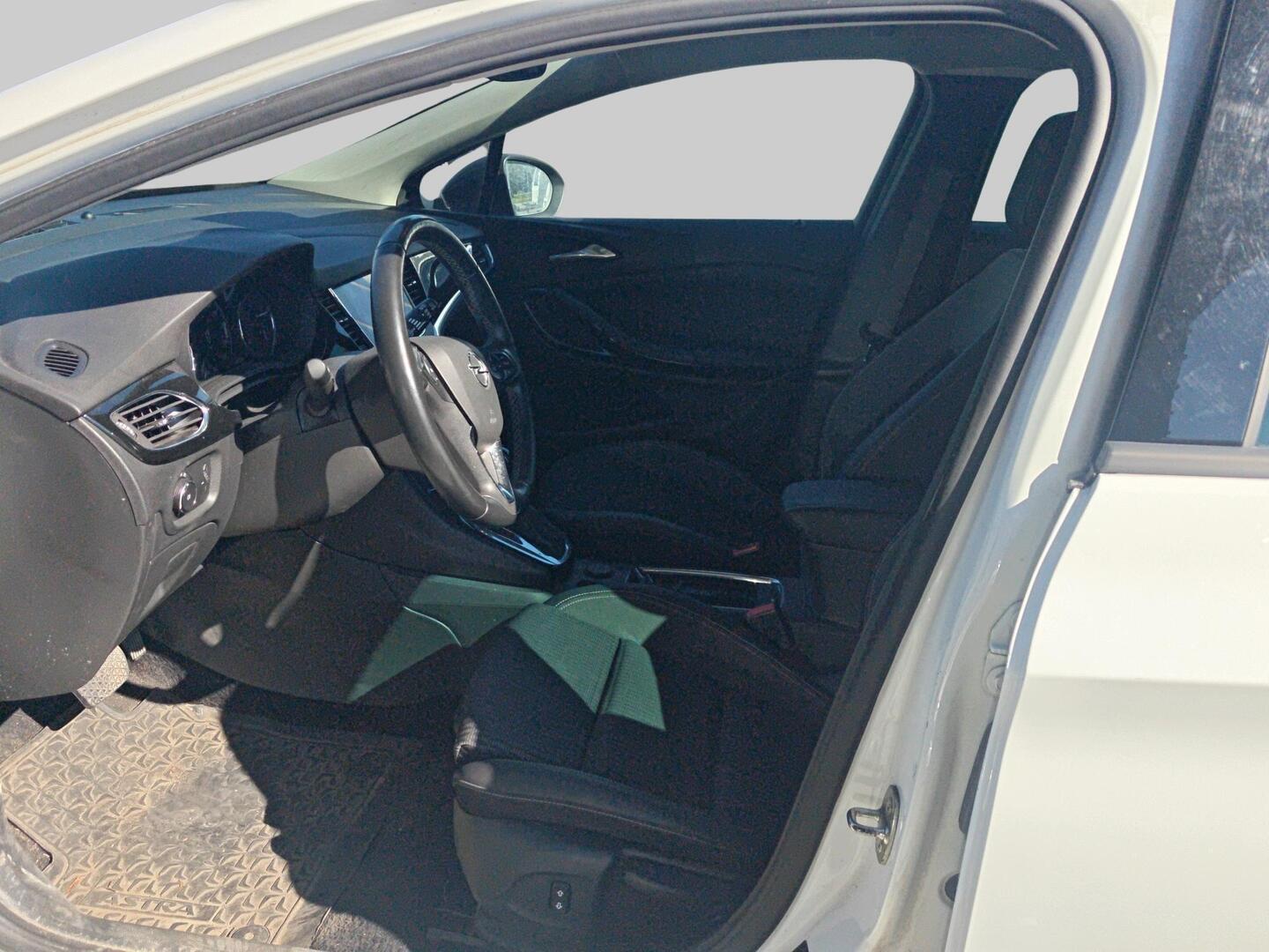 OPEL Astra 2022