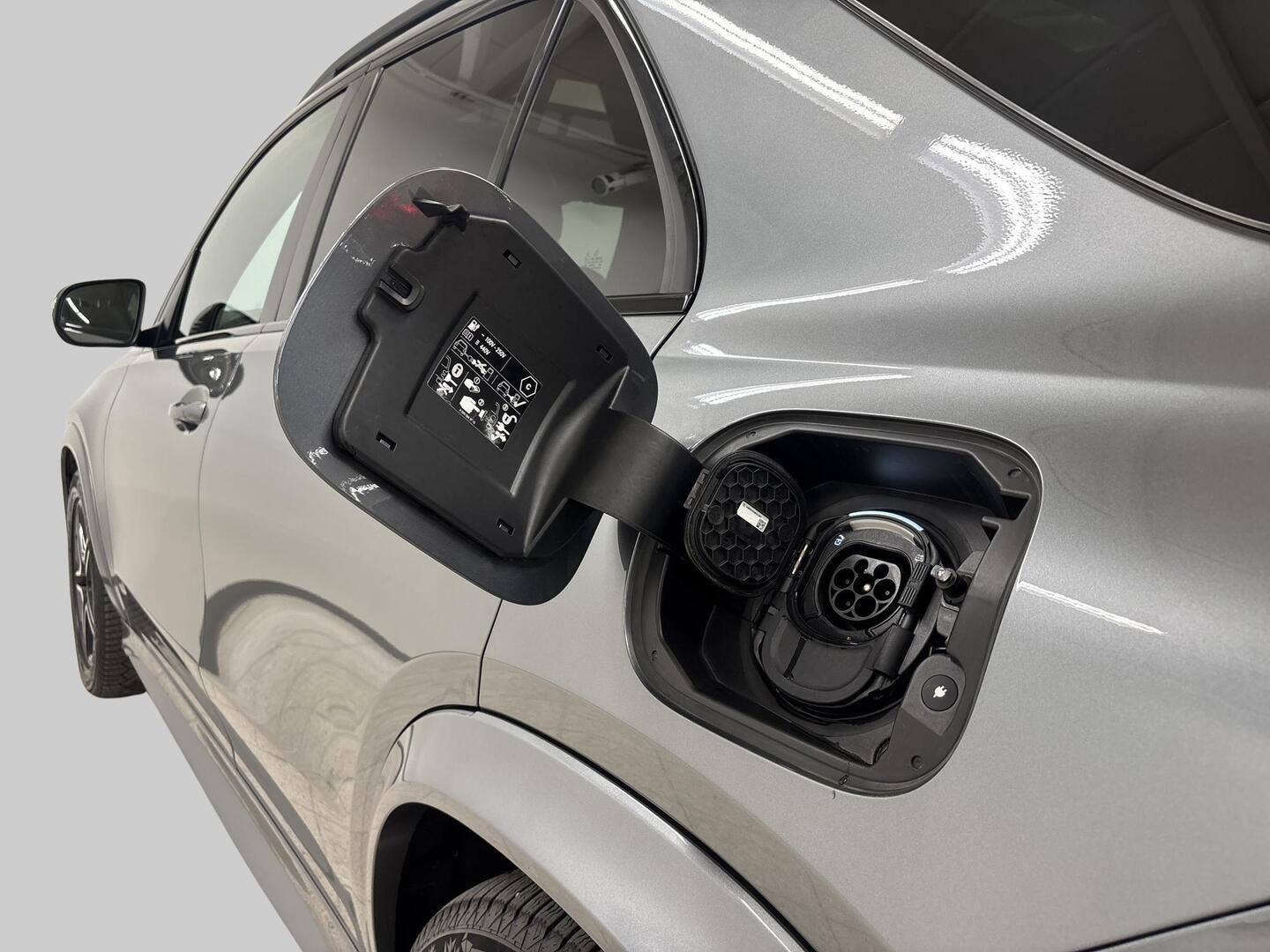 MERCEDES-BENZ GLE 2022