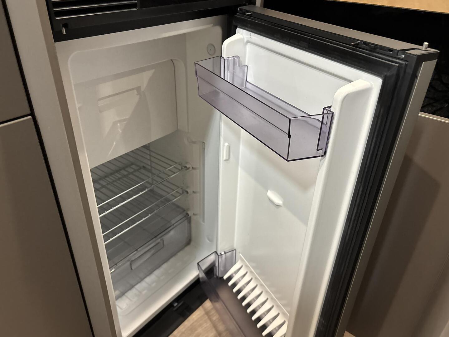 LMC INNOVAN 590 2023