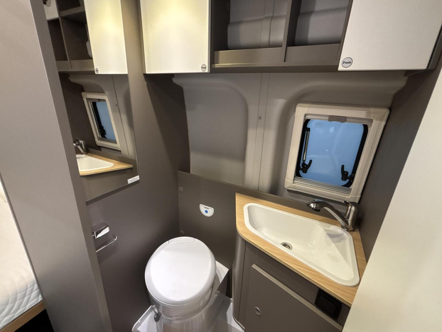 LMC INNOVAN 590 2023