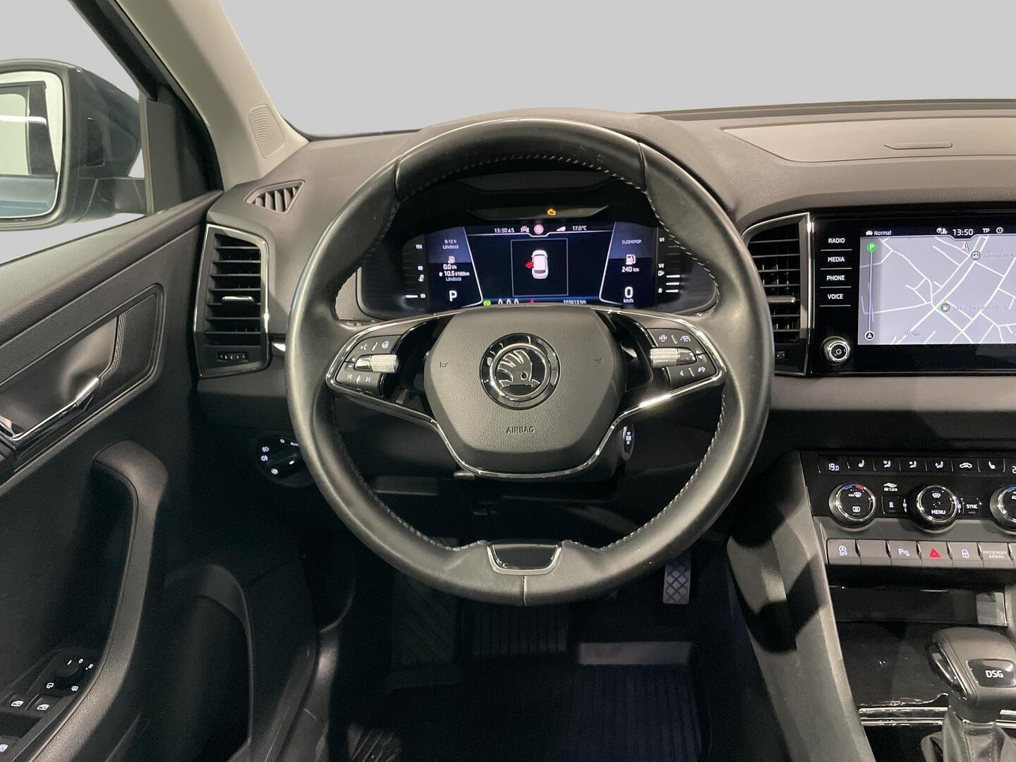 SKODA Karoq 2021