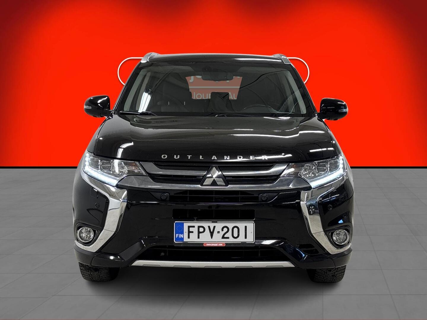 MITSUBISHI OUTLANDER PHEV 2016