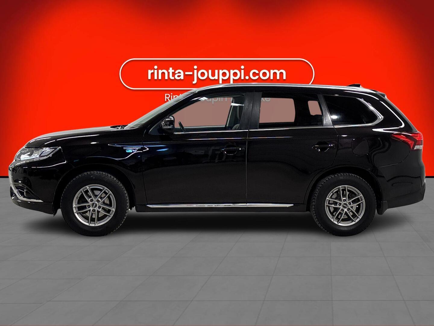 MITSUBISHI OUTLANDER PHEV 2016