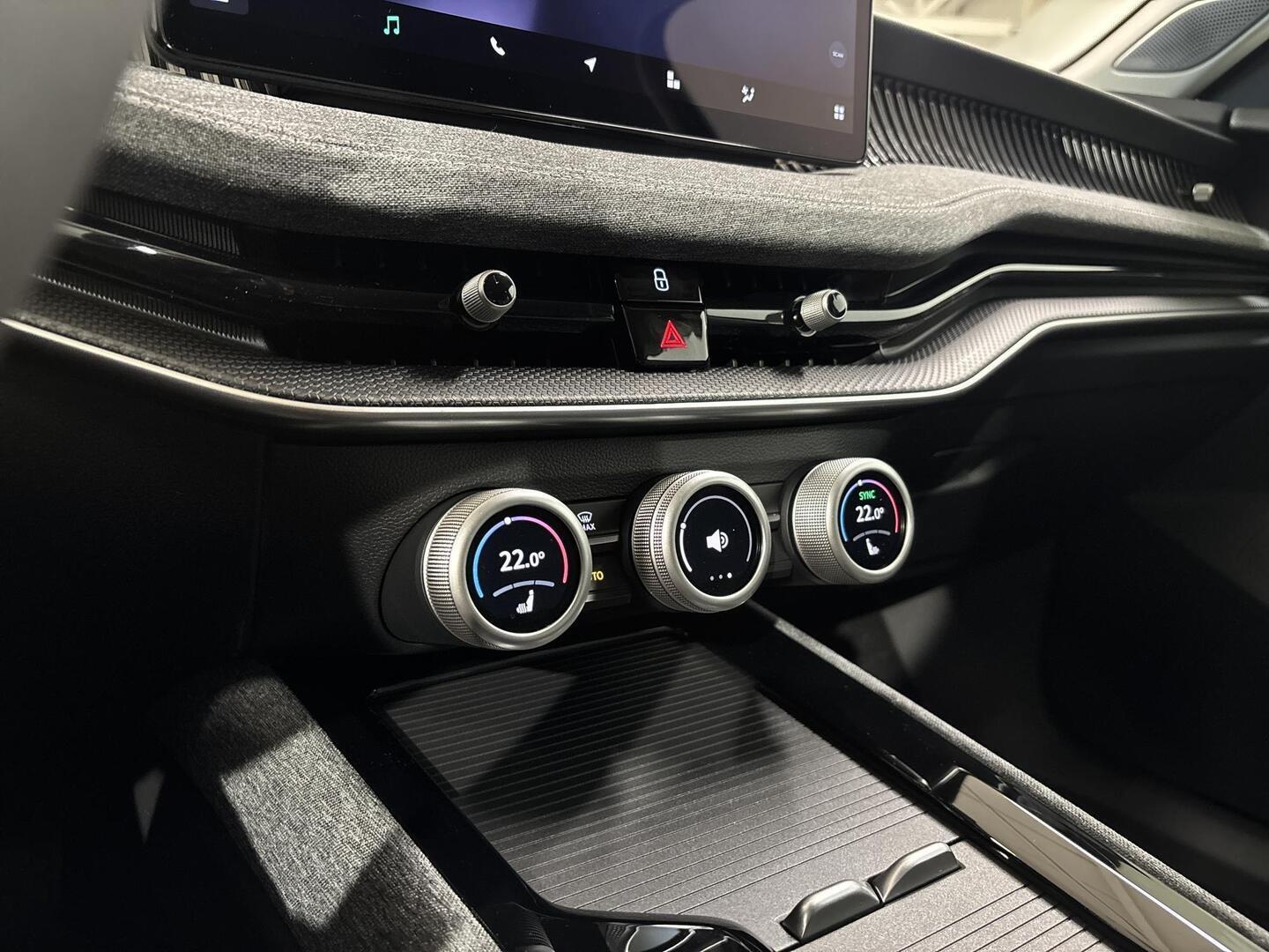 SKODA Superb 2026