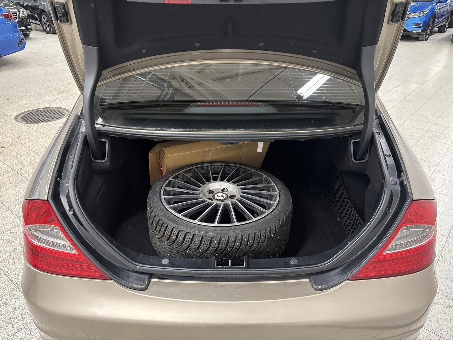 MERCEDES-BENZ CLS 2008