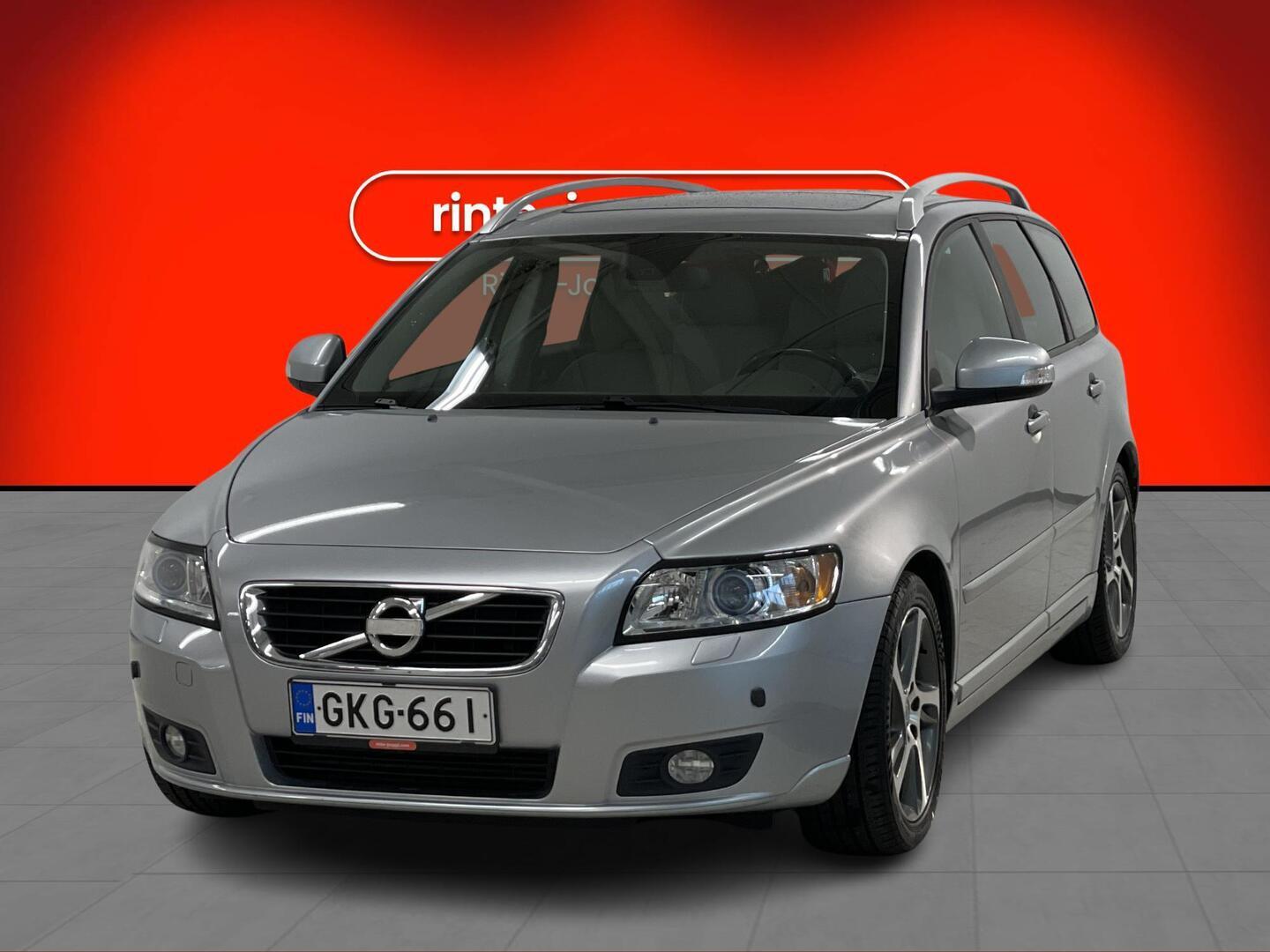 VOLVO V50 2011