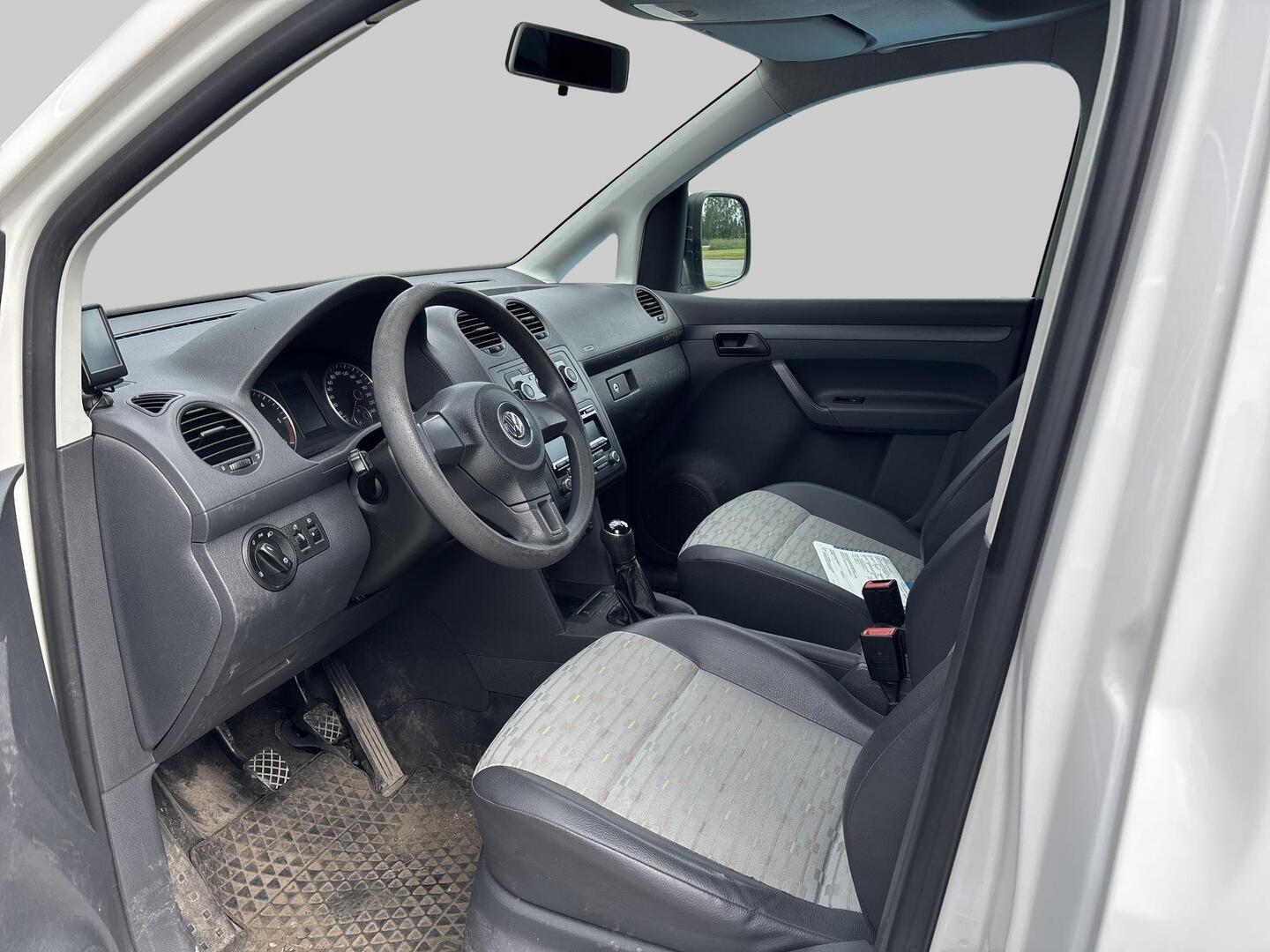 VOLKSWAGEN Caddy 2013