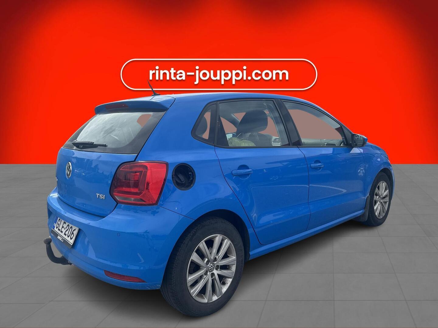 VOLKSWAGEN Polo 2014