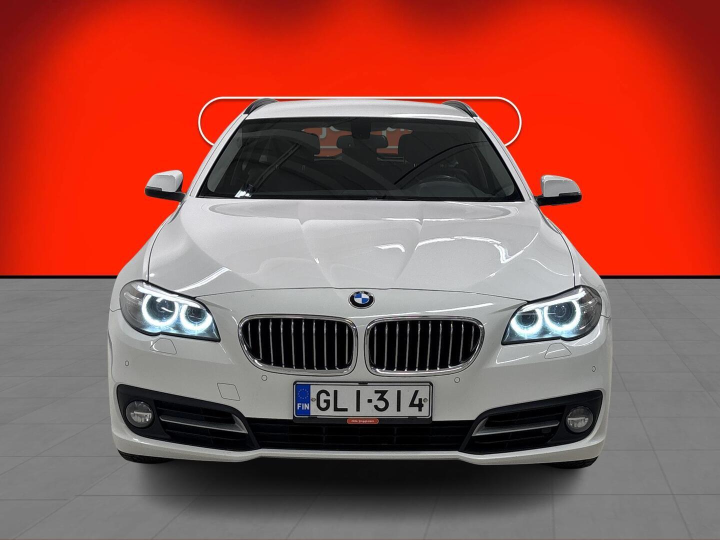 BMW 518 2014