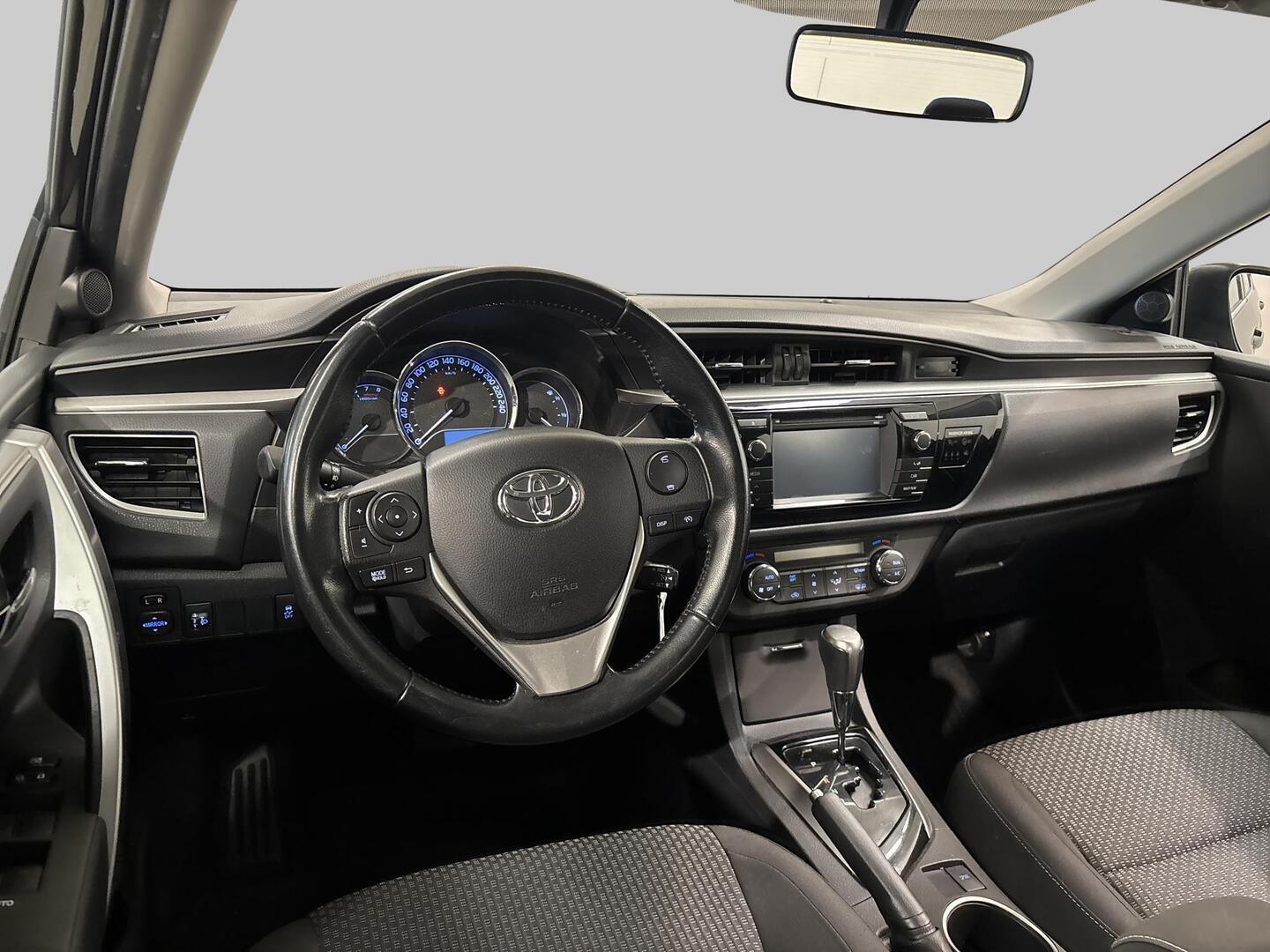 TOYOTA Corolla 2016