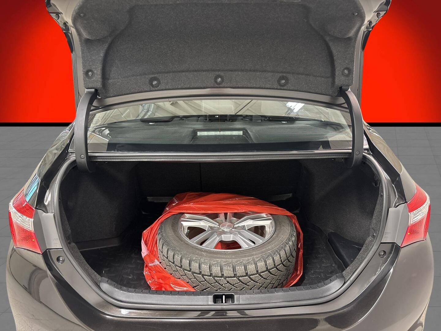 TOYOTA Corolla 2016