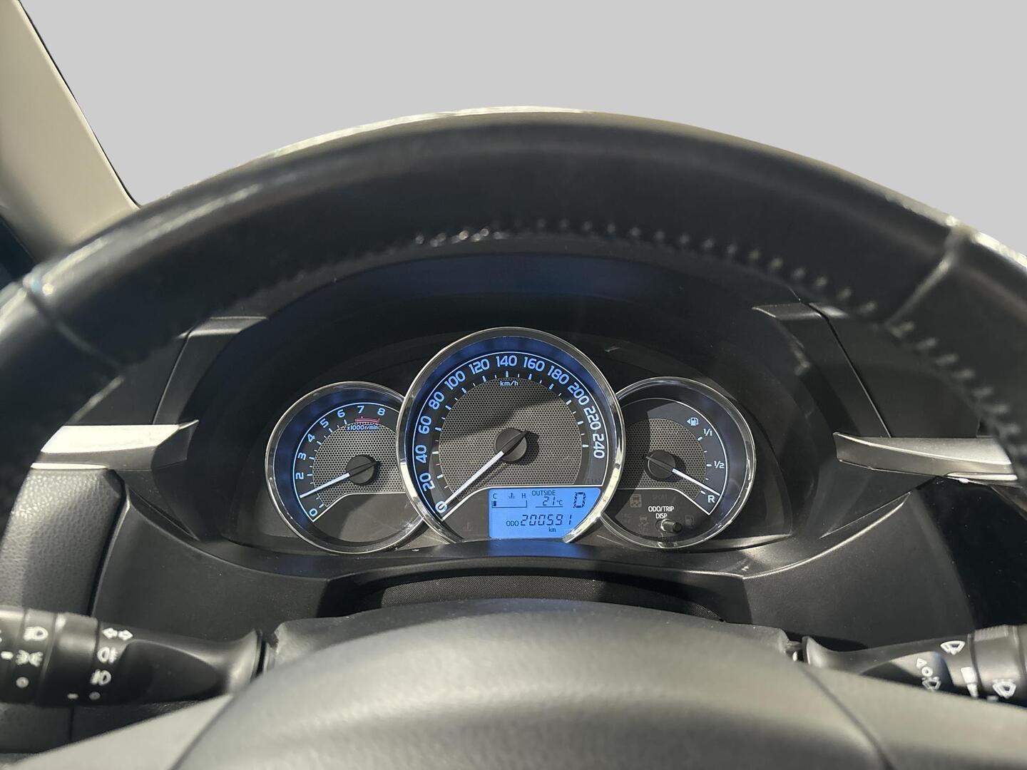 TOYOTA Corolla 2016
