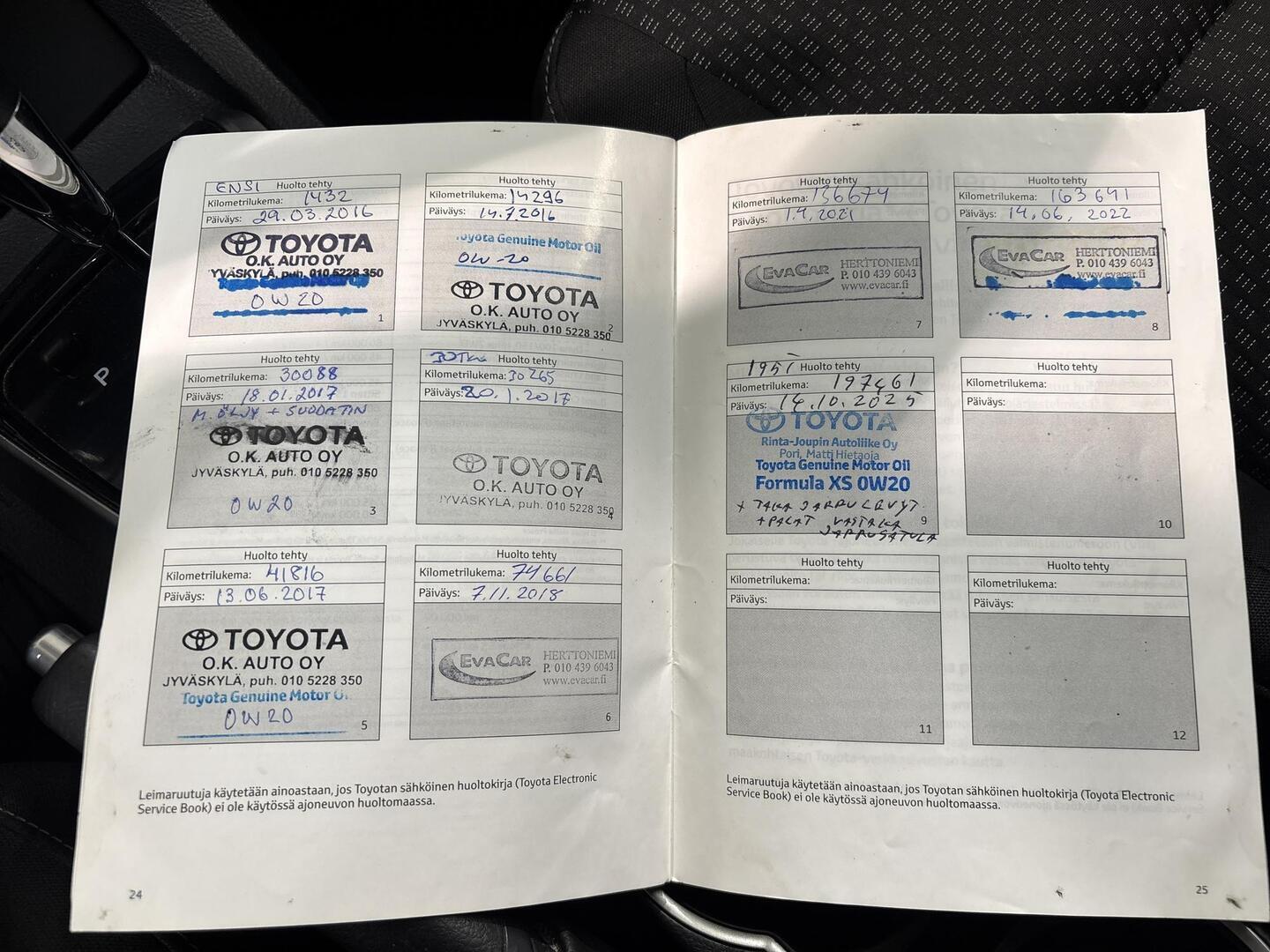 TOYOTA Corolla 2016