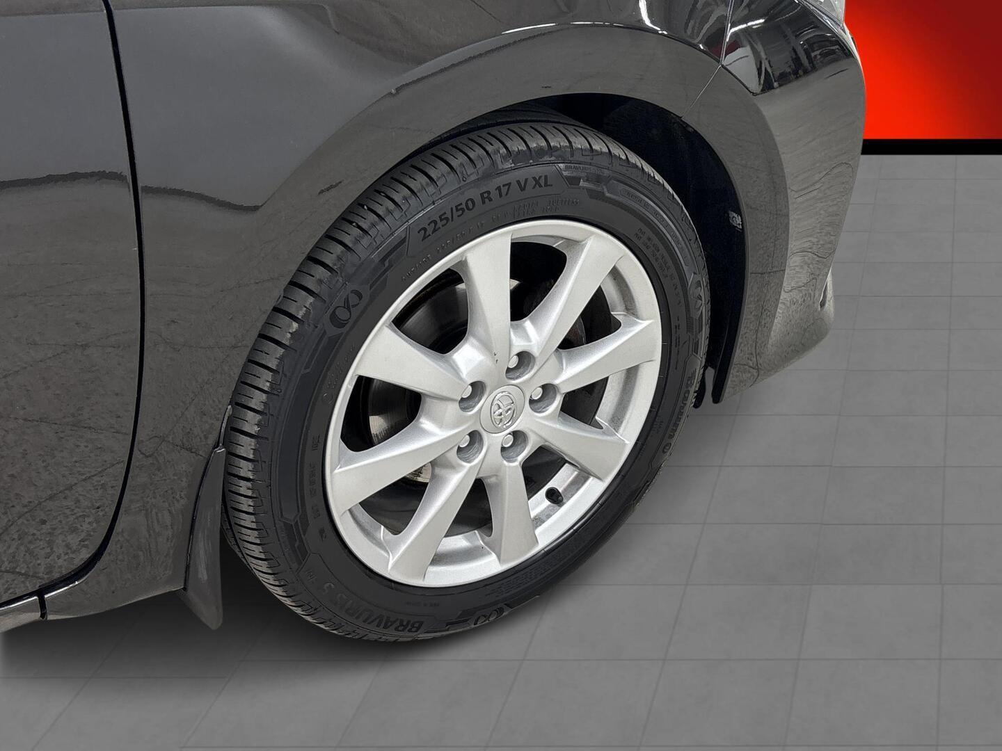 TOYOTA Corolla 2016