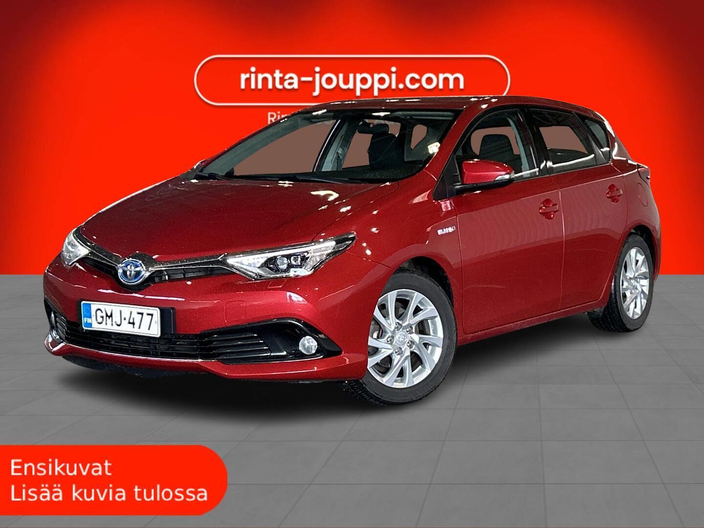 TOYOTA Auris 2016