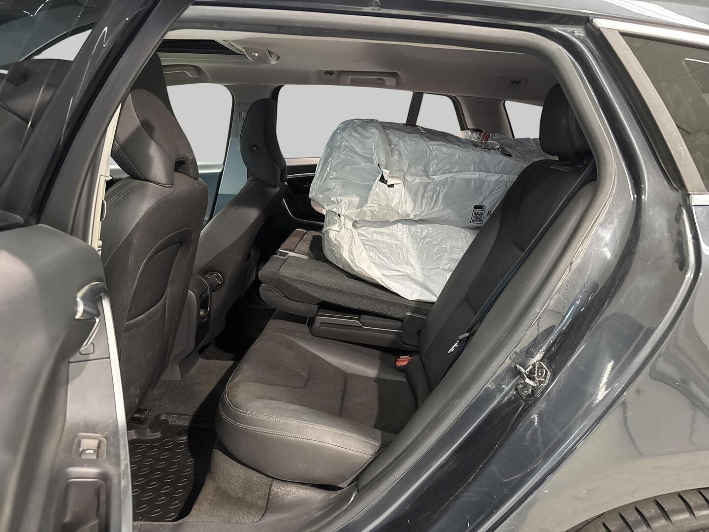VOLVO V60 2012