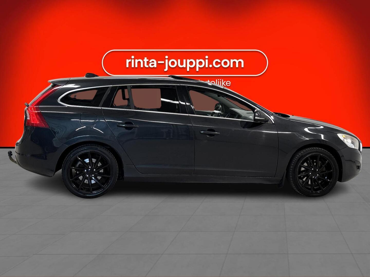 VOLVO V60 2012