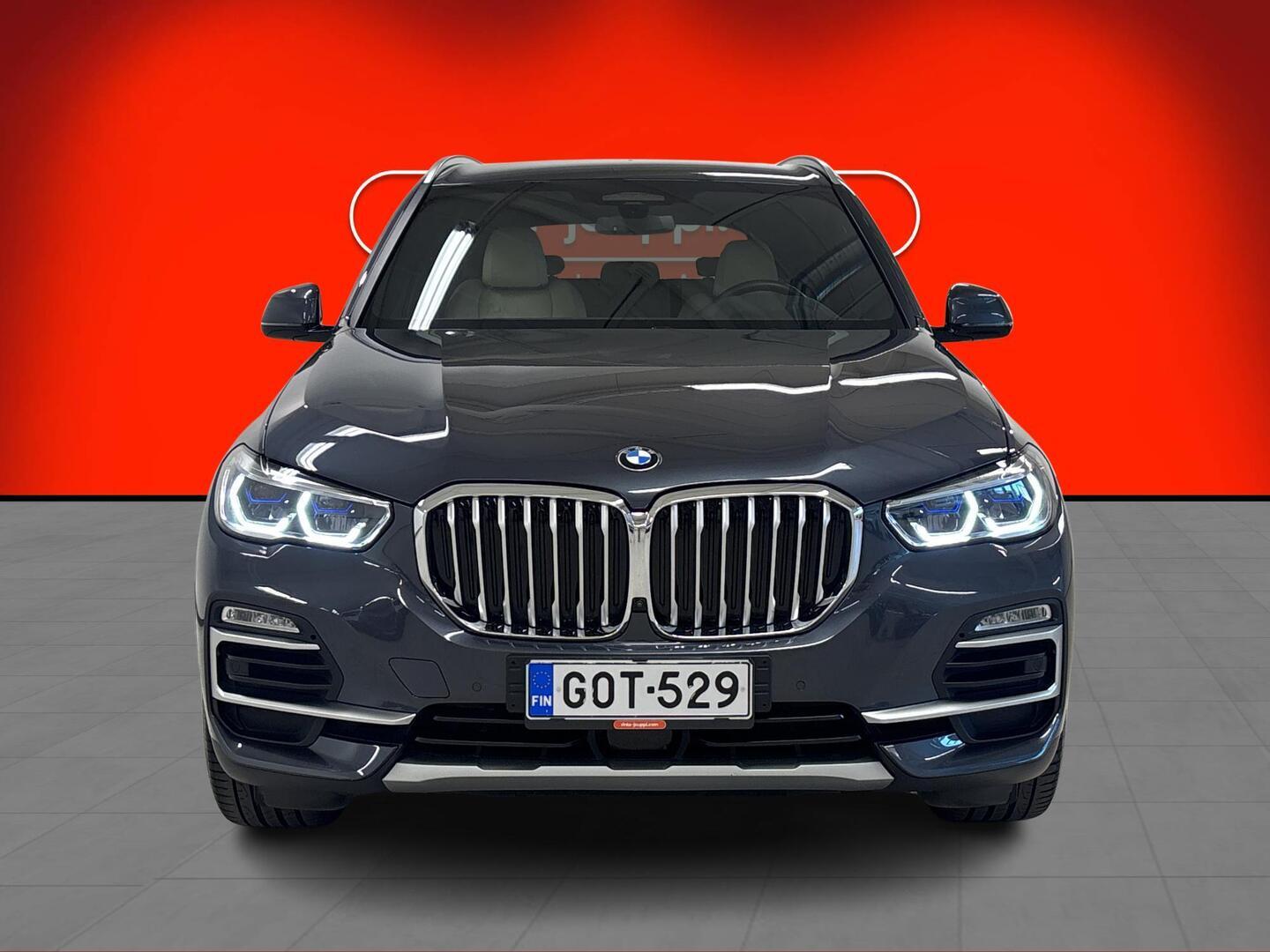 BMW X5 2021