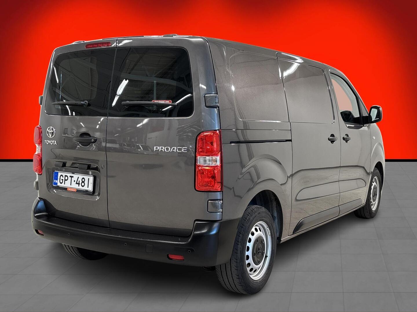 TOYOTA Proace 2023
