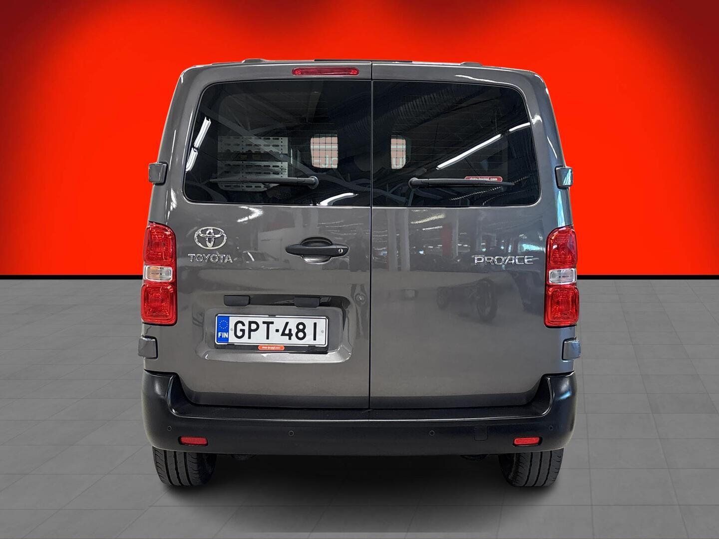 TOYOTA Proace 2023