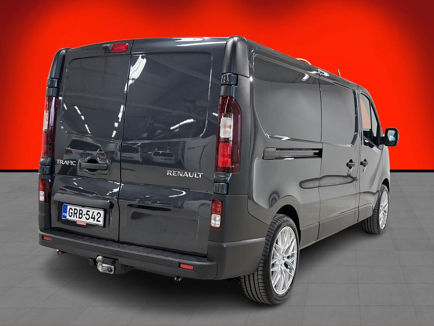 RENAULT Trafic 2025