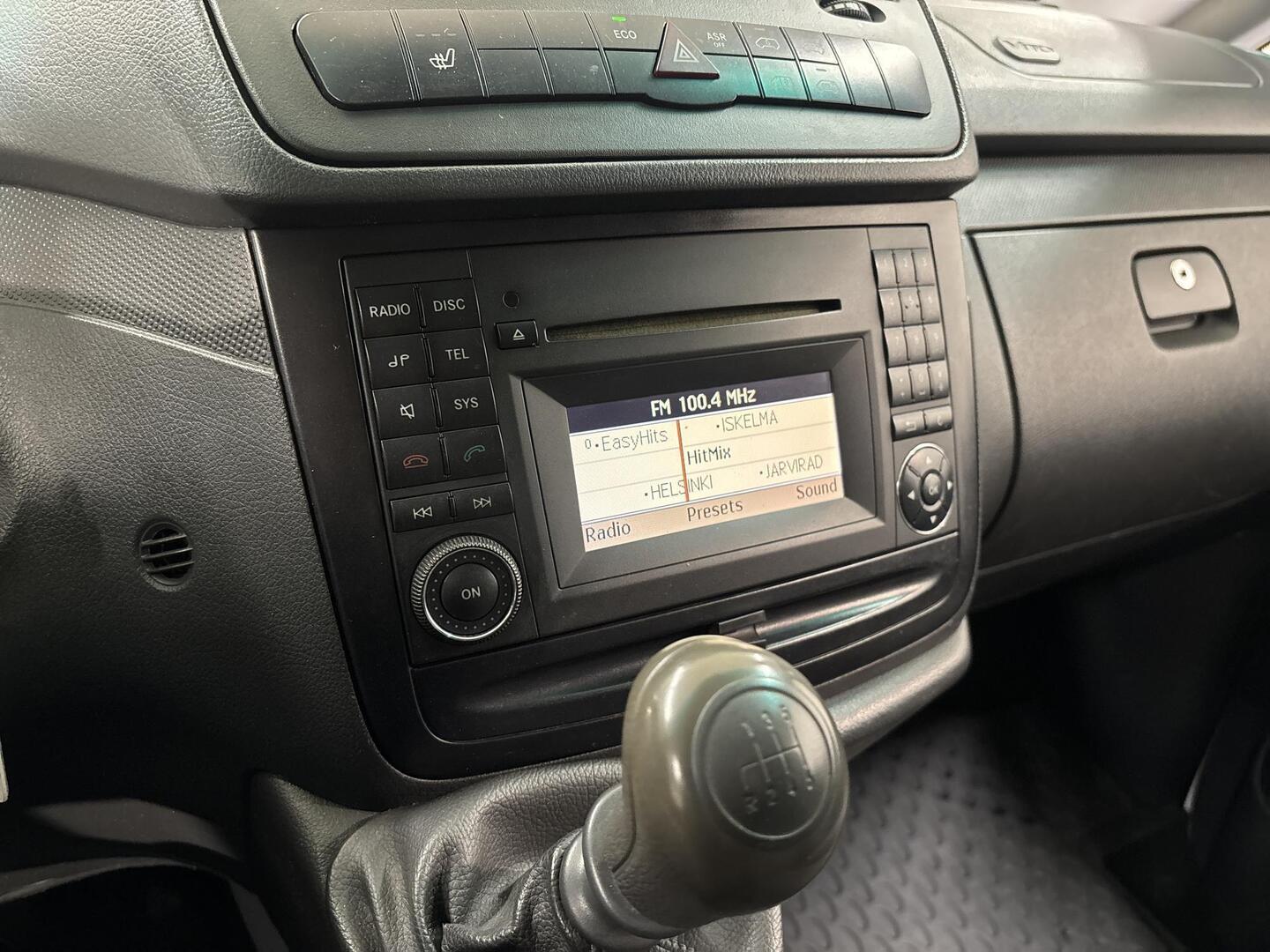 MERCEDES-BENZ Vito 2011