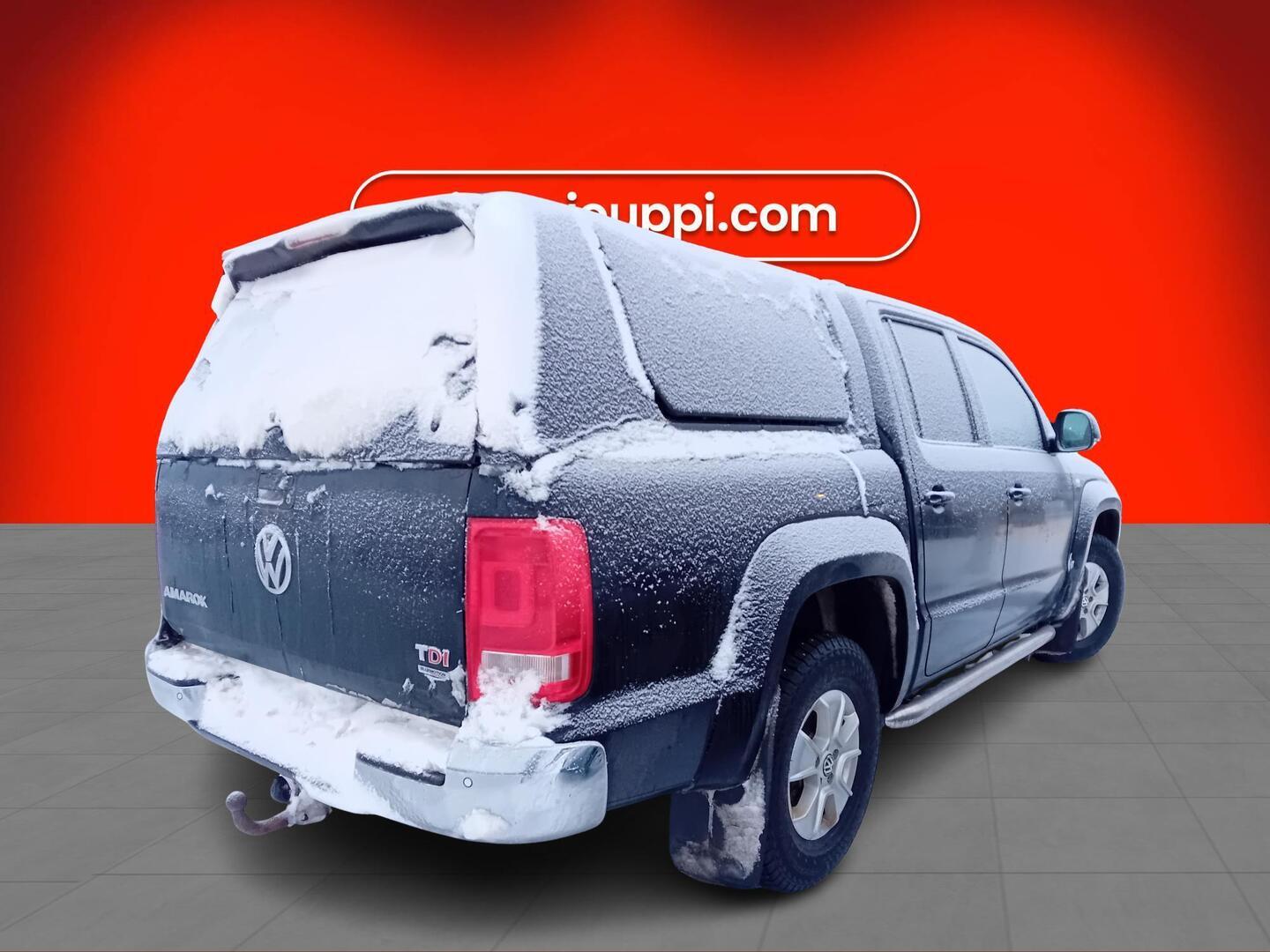 VOLKSWAGEN Amarok 2013