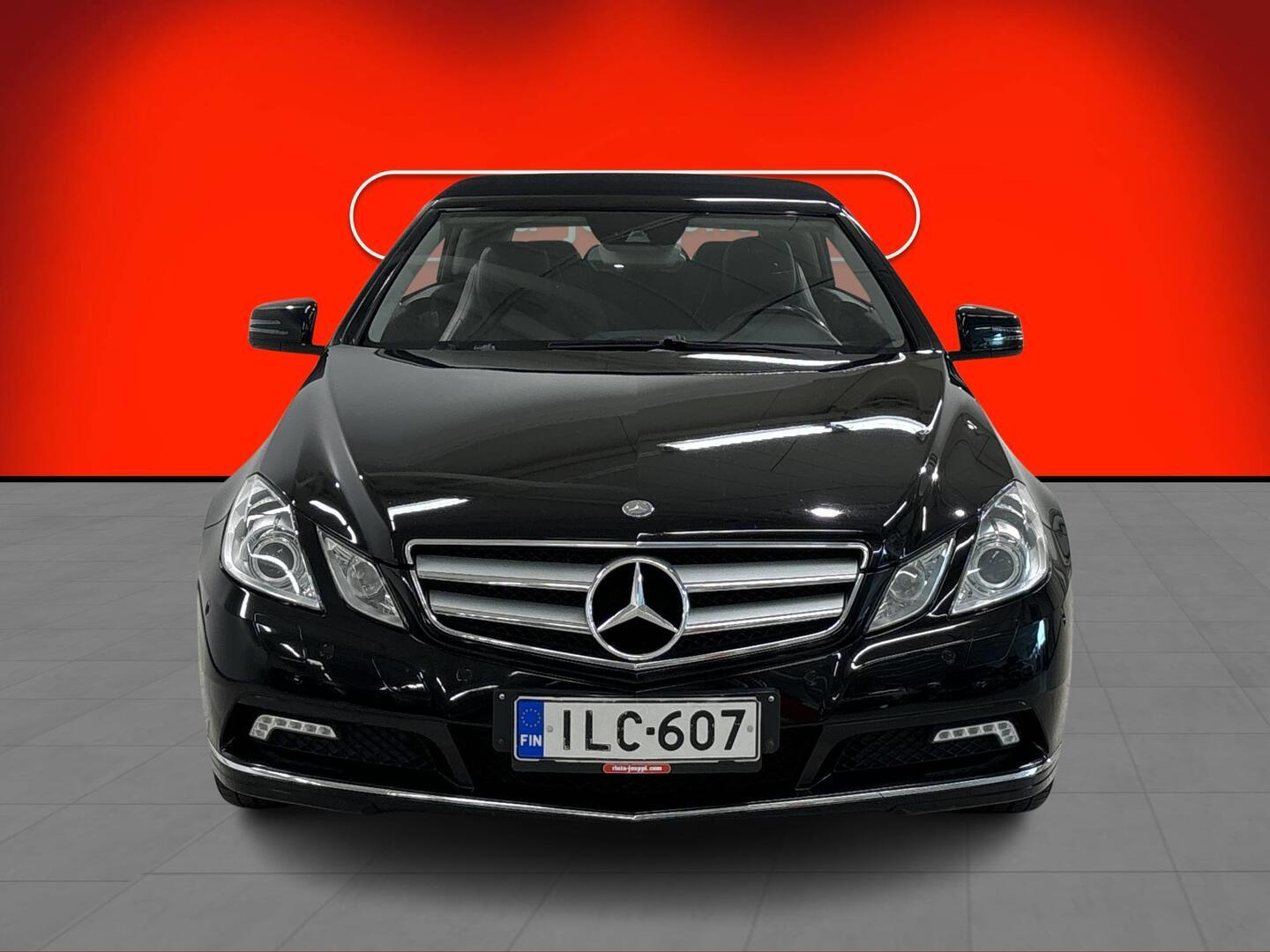 MERCEDES-BENZ E 2010