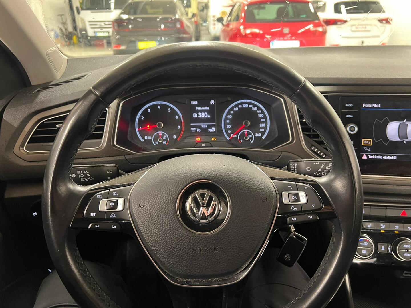 VOLKSWAGEN T-Roc 2018