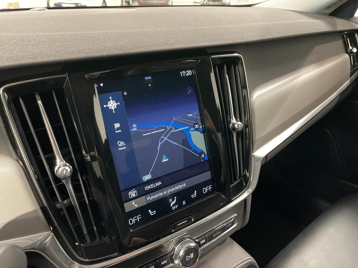 VOLVO S90 2021