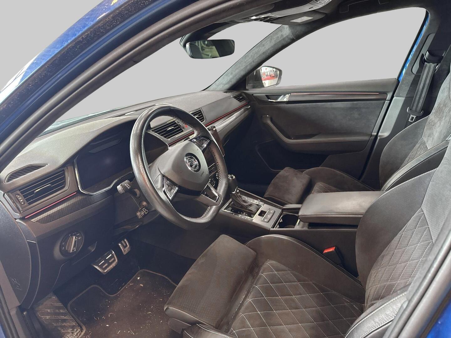 SKODA Superb 2020