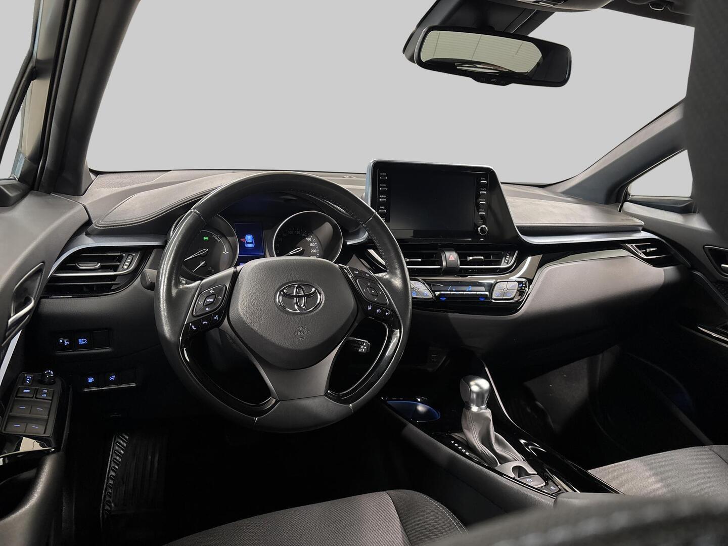 TOYOTA C-HR 2022