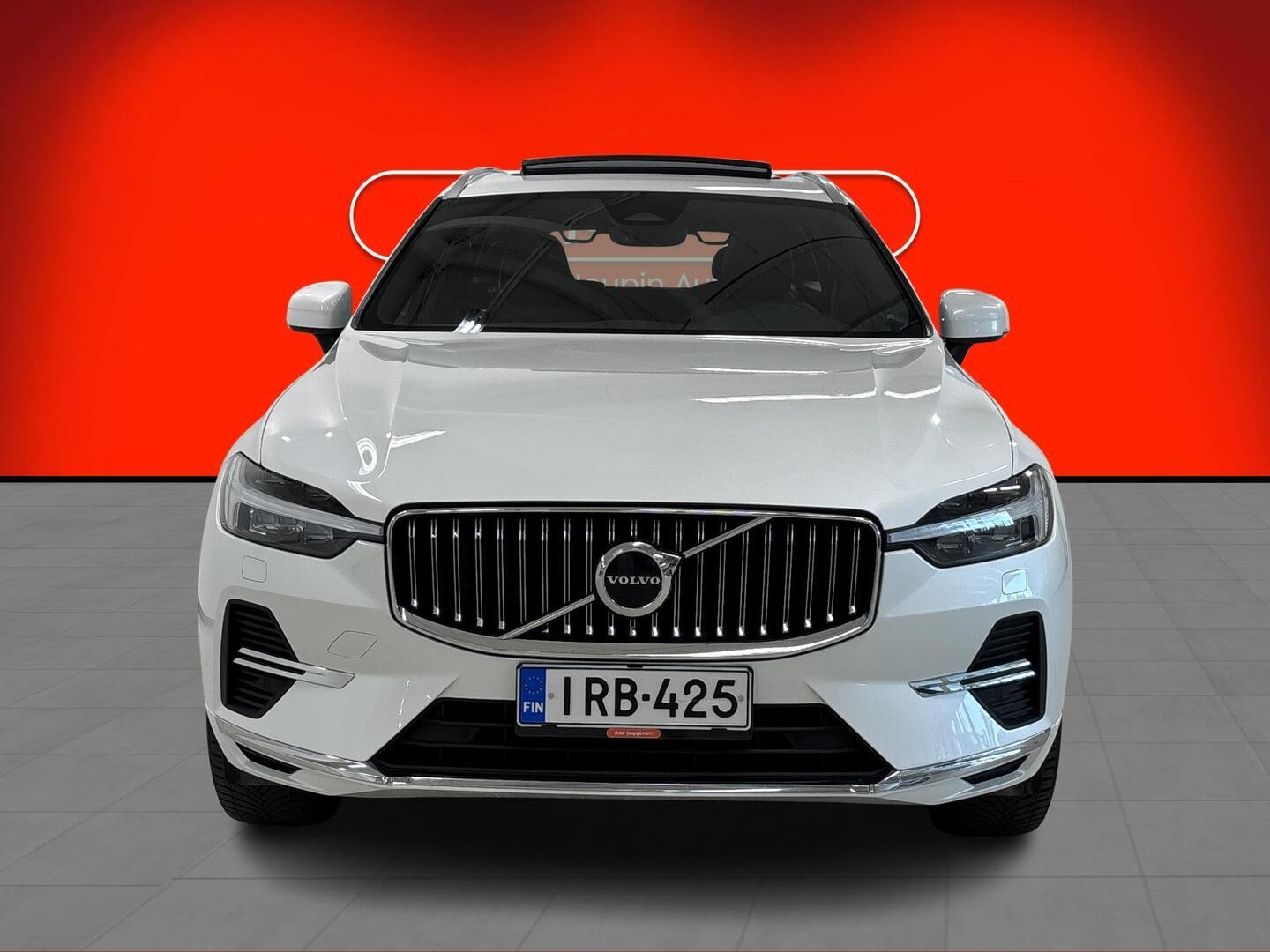 VOLVO XC60 2023