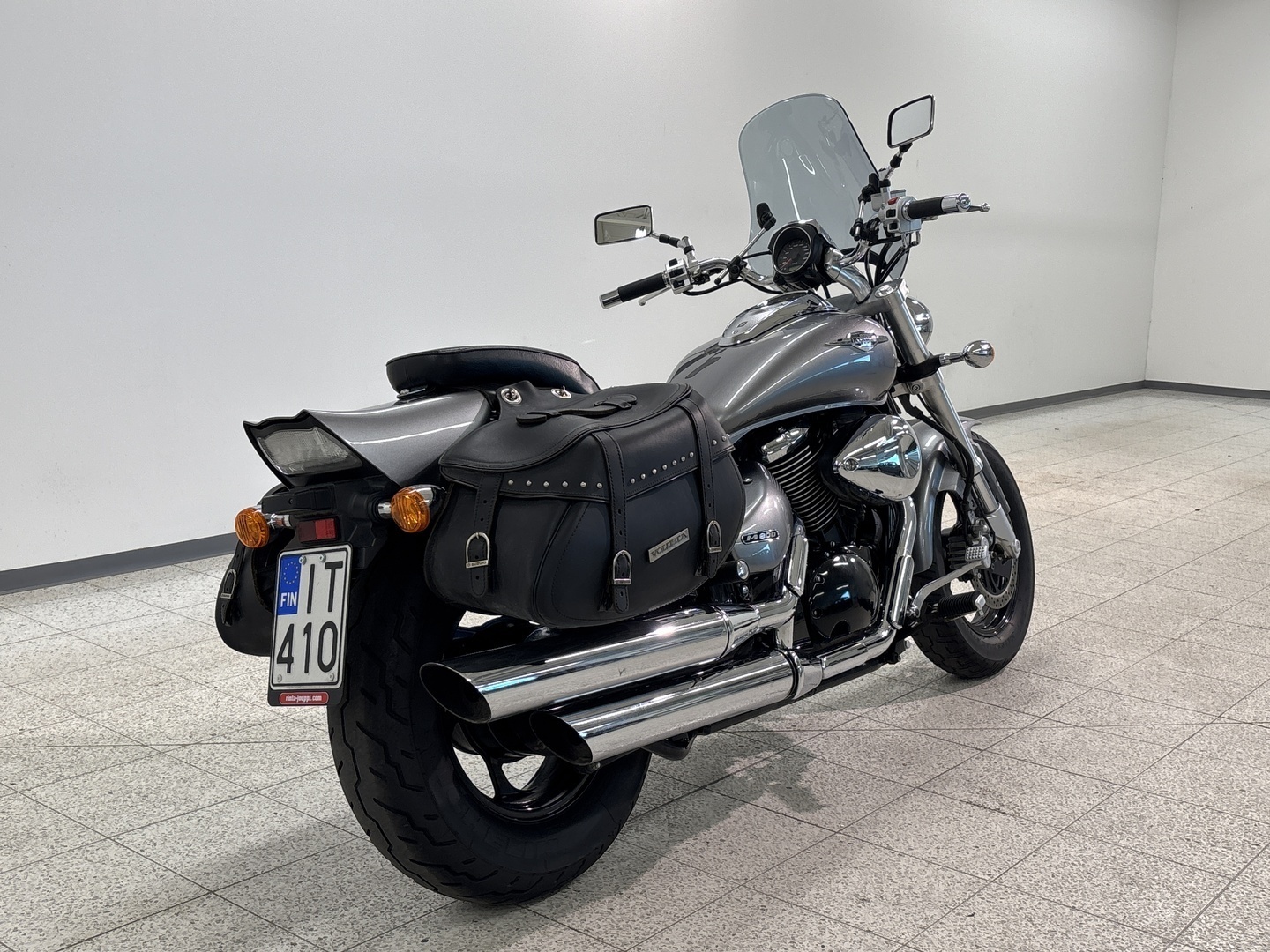 SUZUKI INTRUDER 2006