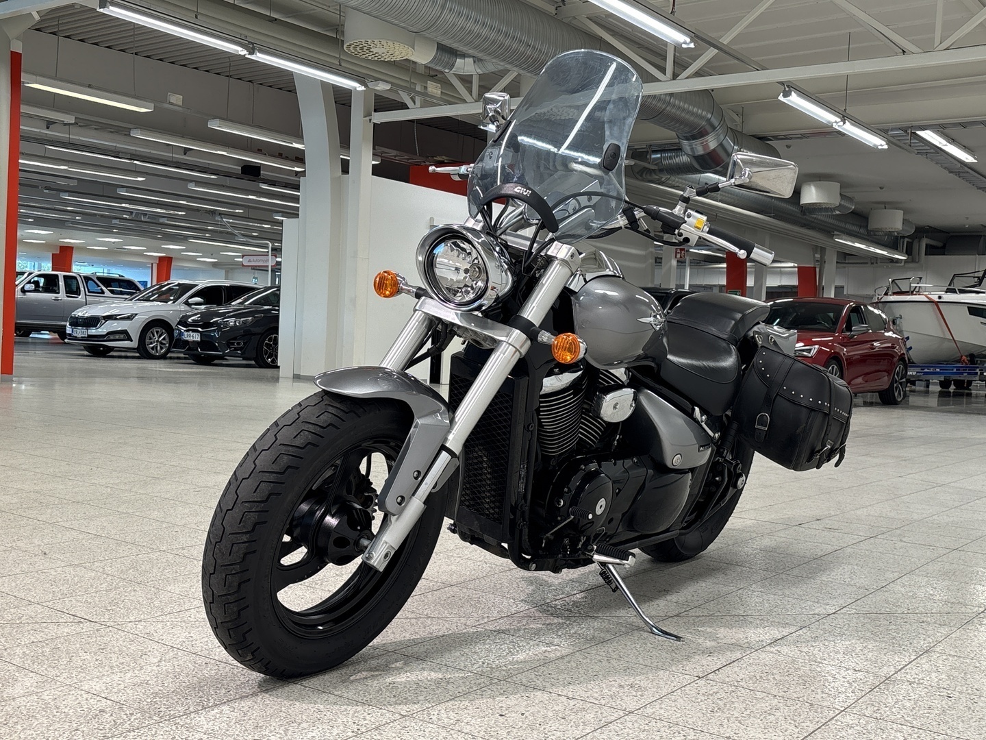 SUZUKI INTRUDER 2006